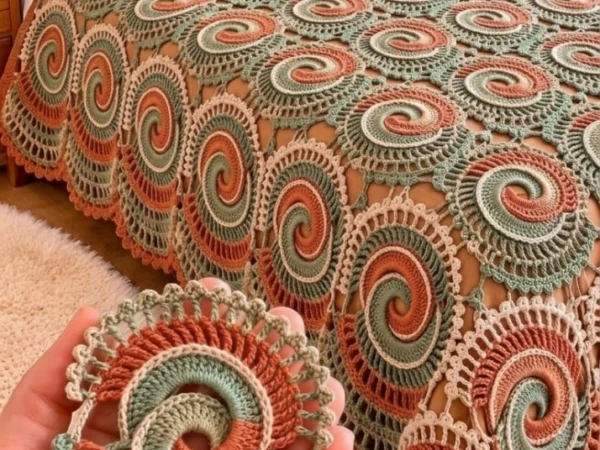 Earth Tone Spiral Mandala Bedspread — Free Crochet Pattern